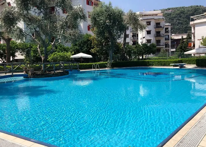 Casa Bice Amazing View Of Vesuvius With Pool Сорренто